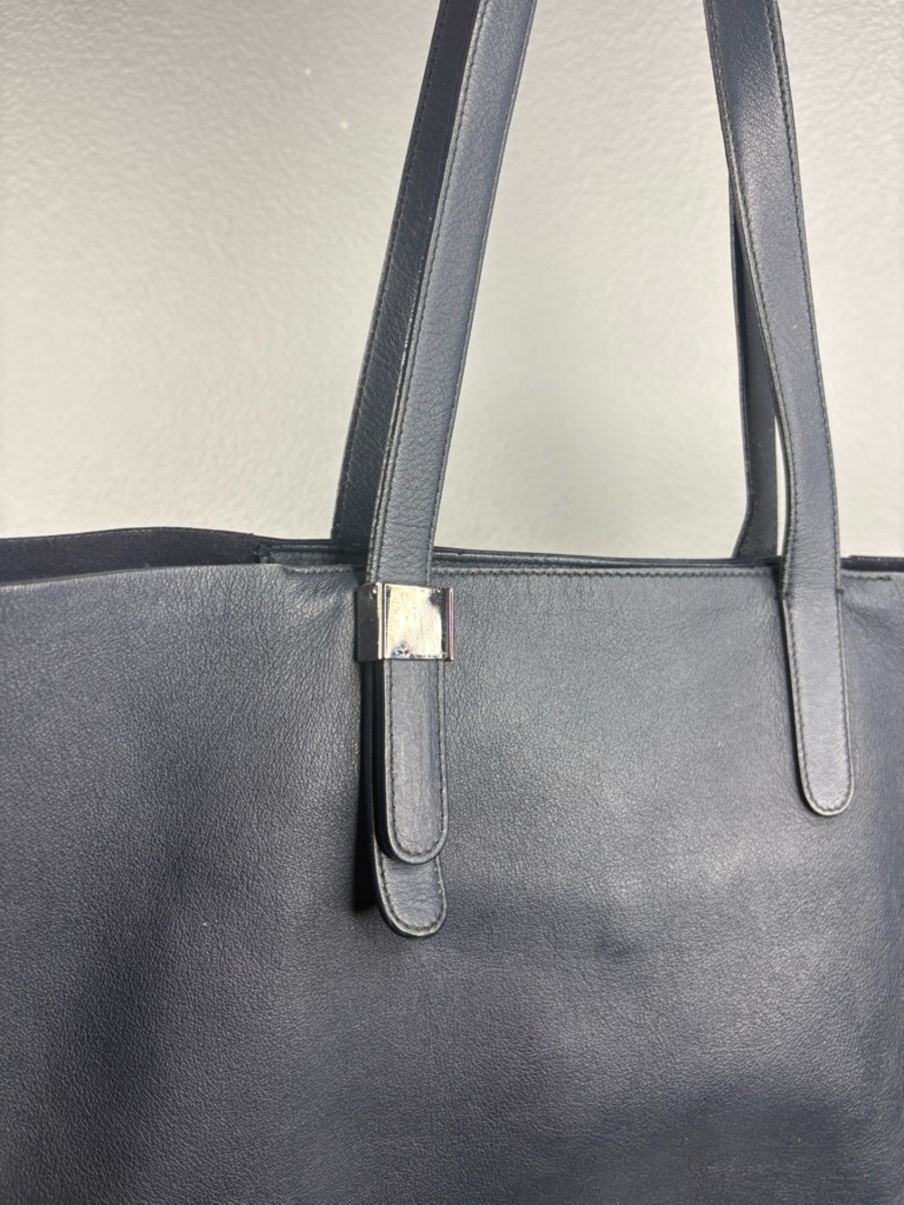 Everlane Navy Leather Tote Bag View 6